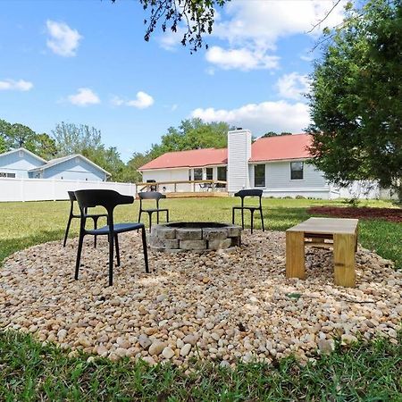 Spacious Home Near Beach, Large Yard, Game Room And Dog Friendly Джэксонвиль Экстерьер фото